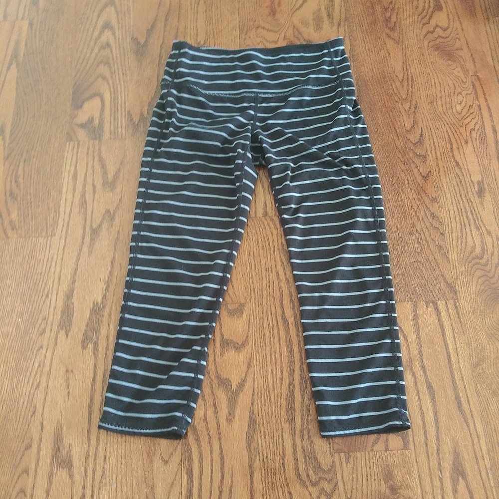 Athleta Chaturanga Capri Stripped Tight Leggings - Picture 1 of 5